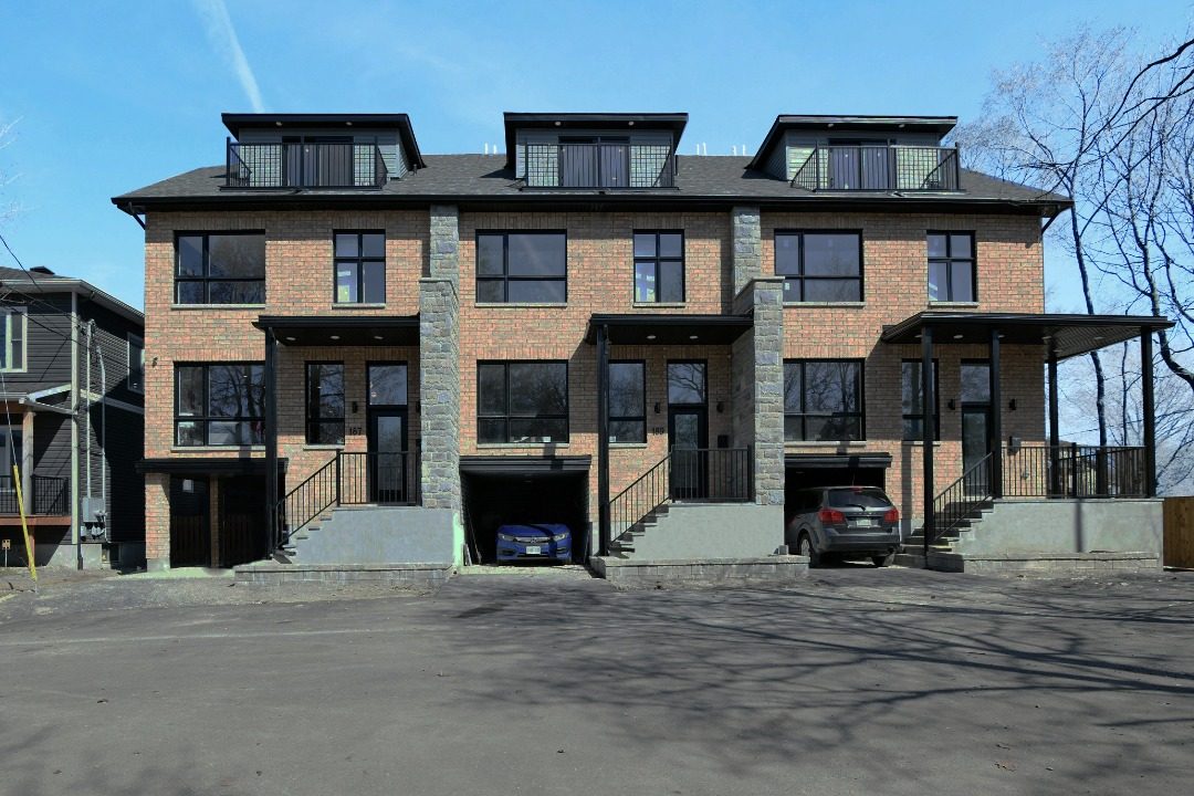 Kipp Street residences exterior